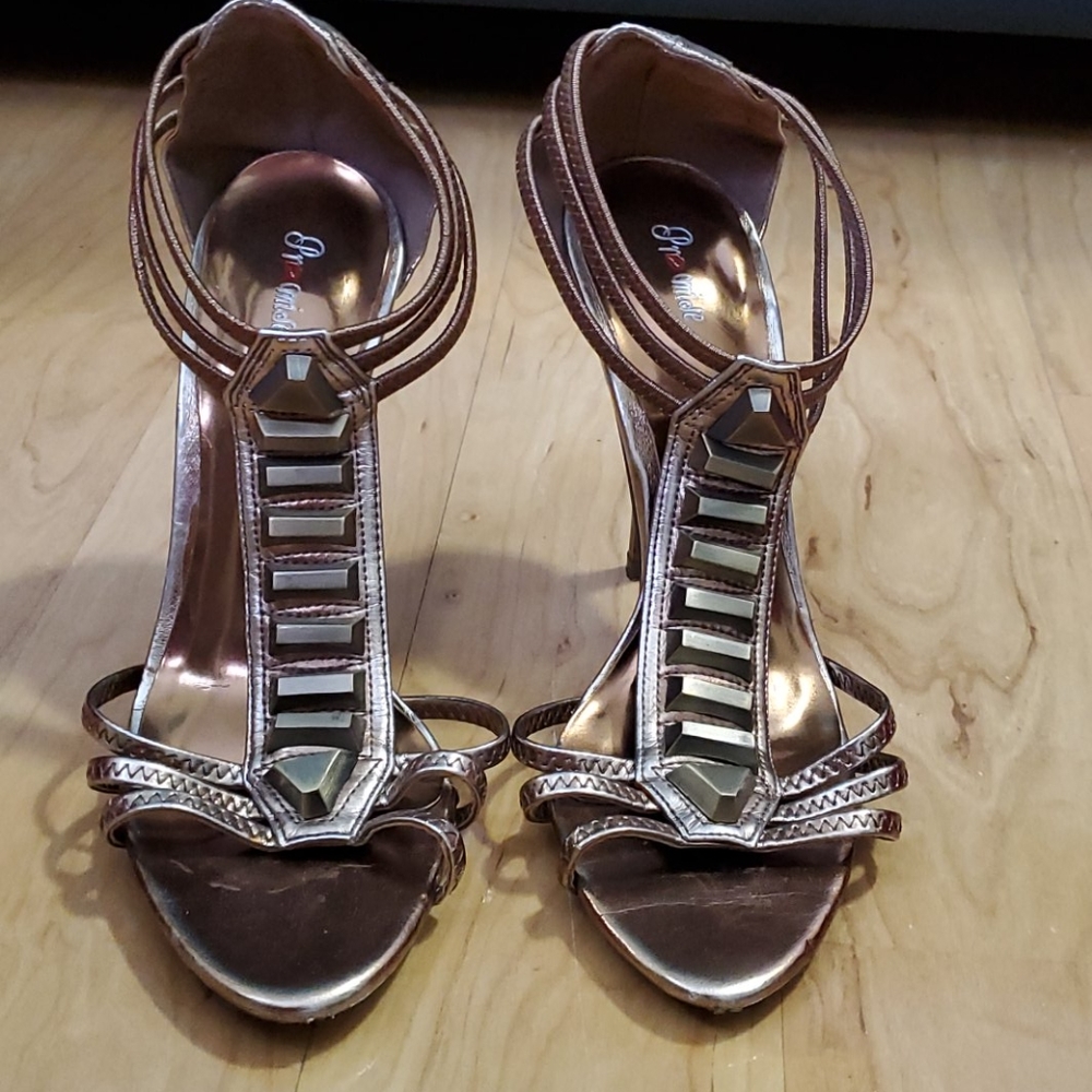 Bronze heels
